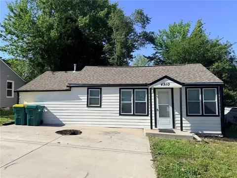 4910 Blue Ln, Kansas City, KS 66104