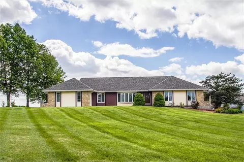 509 Trail Ridge Rd, Richmond, MO 64085