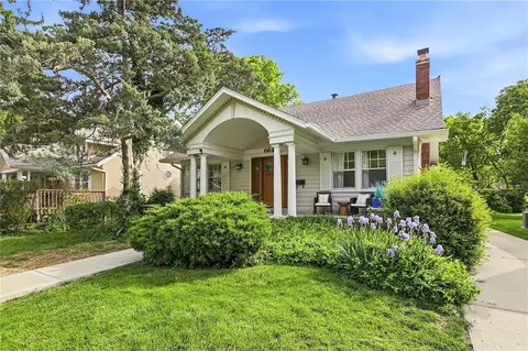 6641 Linden Rd, Kansas City, MO 64113