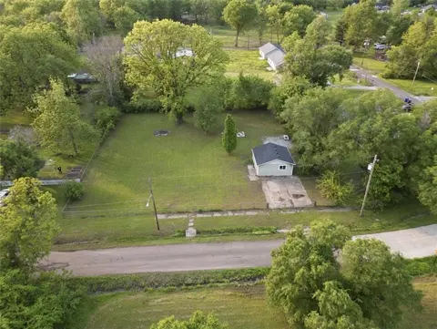523 Howard St, Sedalia, MO 65301
