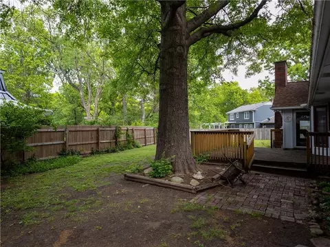 Exterior - 538 Lindley Dr, Lawrence, KS 66049 photo 7 of 7