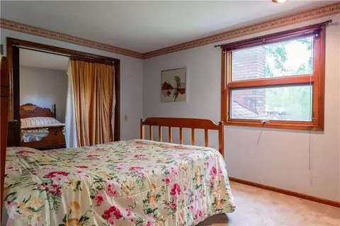 Bedroom - 538 Lindley Dr, Lawrence, KS 66049 photo 4 of 8