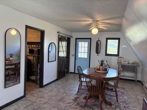 Dining - 120 Hideaway Rd, Gallatin, MO 64640 photo 1 of 2