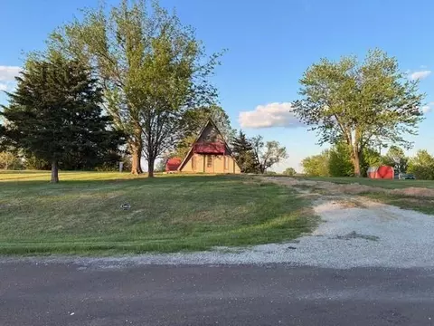 Exterior - 120 Hideaway Rd, Gallatin, MO 64640 photo 3 of 6
