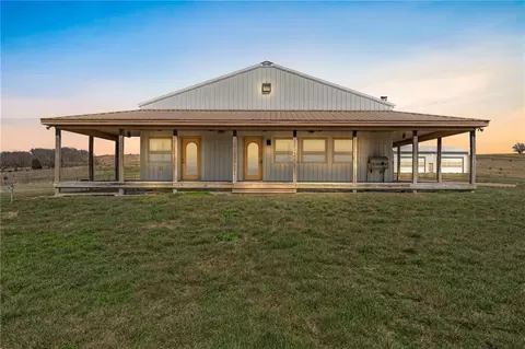 374 N 750 5 Parcels Rd, Overbrook, KS 66524