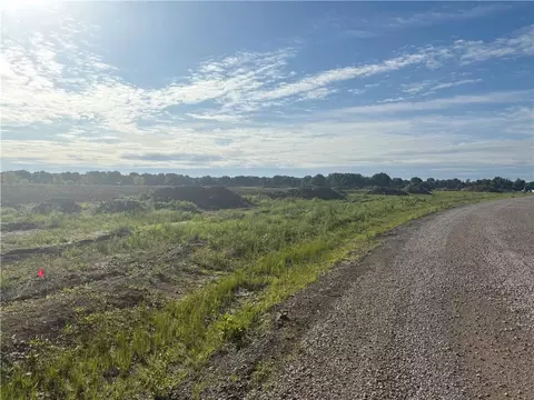 846 Nips Curv, Pittsburg, KS 66762