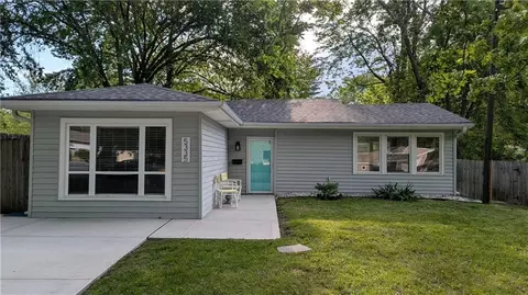 5335 Maple St, Mission, KS 66202