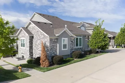 6524 Barth Rd, Shawnee, KS 66226