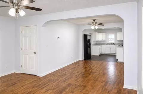 Living - 317 E Pine St, Drexel, MO 64742 photo 4 of 5