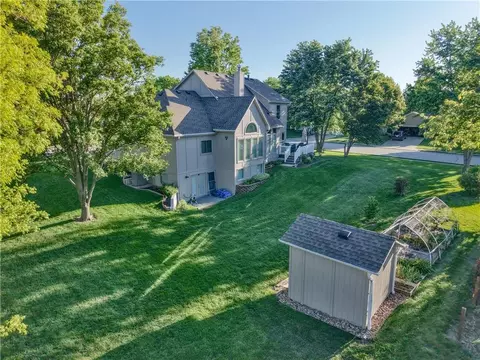 View/Area - 602 Ridgewood Dr, Raymore, MO 64083 photo 1 of 6