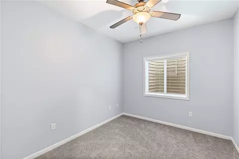 Bedroom - 910 Timberline Dr, Cameron, MO 64429 photo 7 of 8