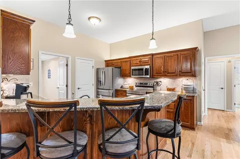 Kitchen - 910 Timberline Dr, Cameron, MO 64429 photo 1 of 3