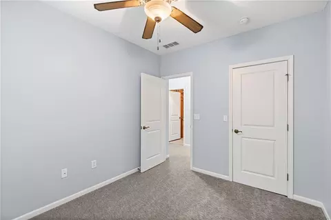 Bedroom - 910 Timberline Dr, Cameron, MO 64429 photo 8 of 8