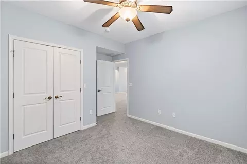 Bedroom - 910 Timberline Dr, Cameron, MO 64429 photo 6 of 8
