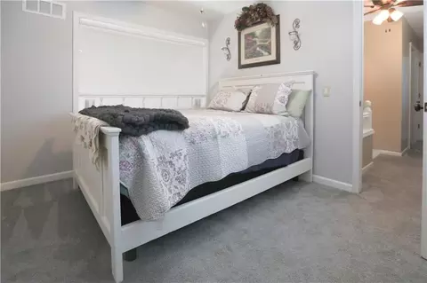 Bedroom - 202 Howard Rd, Trimble, MO 64492 photo 3 of 6