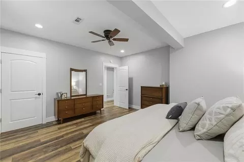 Bedroom - 7019 Apache Dr, Shawnee, KS 66226 photo 6 of 6