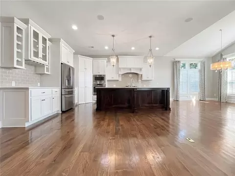 Kitchen - 7019 Apache Dr, Shawnee, KS 66226 photo 1 of 7