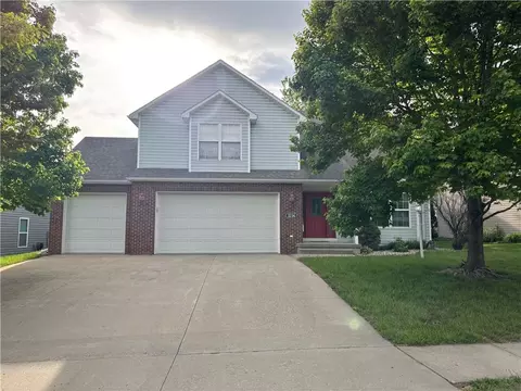 3216 Morton Ln, Saint Joseph, MO 64506