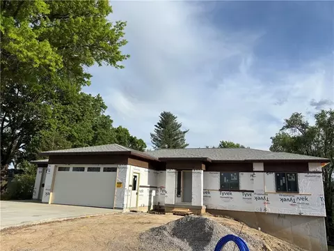 3408 Brown St, Saint Joseph, MO 64506