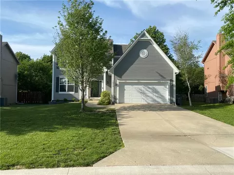 18844 W 160th Ter, Olathe, KS 66062