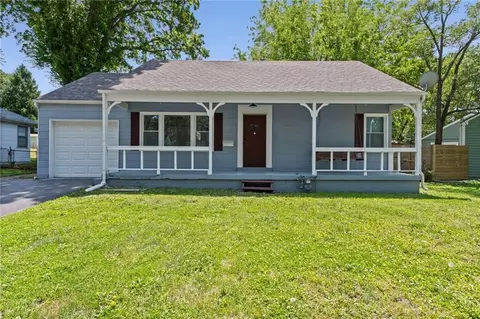 3605 52nd Ter, Kansas City, MO 64119
