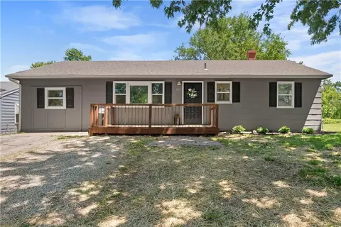 1415 N High St, Independence, MO 64050
