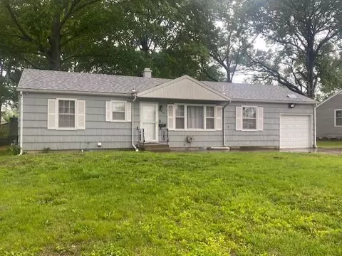 5910 Kentucky Ave, Raytown, MO 64133