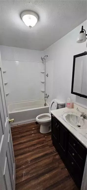 Bath - 608 E 10th St, Holden, MO 64040 photo 1 of 1