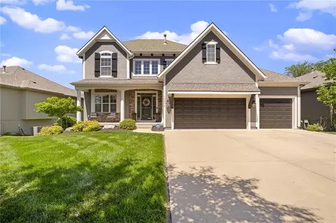 10878 S Hastings St, Olathe, KS 66061