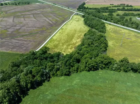 75 NE 254p Rd, Clinton, MO 64735 photo 9