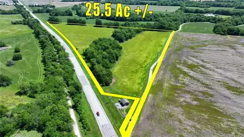 75 NE 254p Rd, Clinton, MO 64735