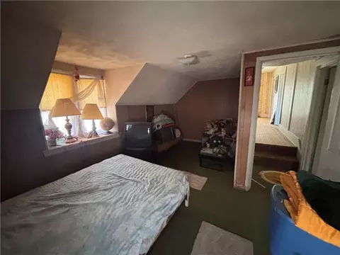 Bedroom - 223 NE 6th St, Abilene, KS 67410 photo 5 of 5
