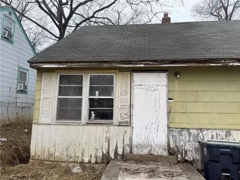 5426 Norton Ave, Kansas City, MO 64130