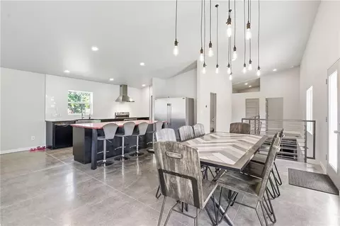 Dining - 15 NE Johnson St, Lees Summit, MO 64063 photo 7 of 7