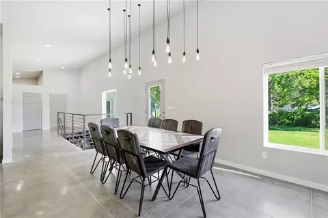 Dining - 15 NE Johnson St, Lees Summit, MO 64063 photo 6 of 7