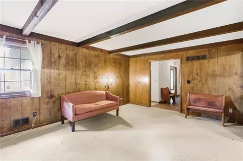 Living - 14818 E Covington Rd, Independence, MO 64055 photo 5 of 8