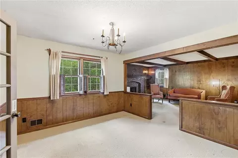 Living - 14818 E Covington Rd, Independence, MO 64055 photo 2 of 8