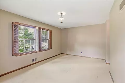 Bedroom - 14818 E Covington Rd, Independence, MO 64055 photo 8 of 8