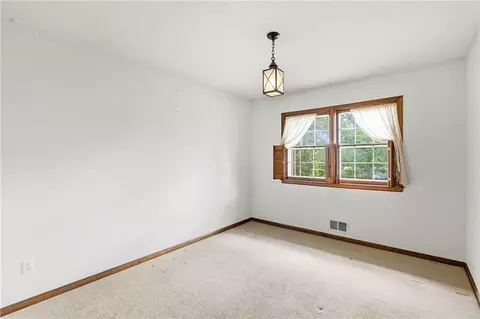 Bedroom - 14818 E Covington Rd, Independence, MO 64055 photo 1 of 8