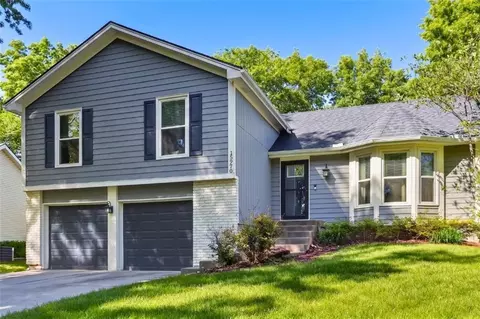 15270 Conser St, Overland Park, KS 66223