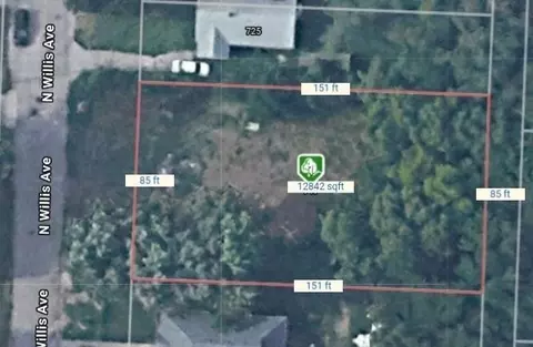 717 N Willis Ave, Independence, MO 64050 photo 2