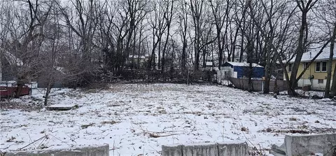 717 N Willis Ave, Independence, MO 64050 photo 3