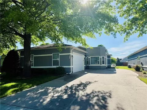 2815 NE Sonora Dr, Blue Springs, MO 64014