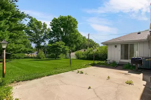 Exterior - 1012 SE 2nd Ter, Lees Summit, MO 64063 photo 6 of 6