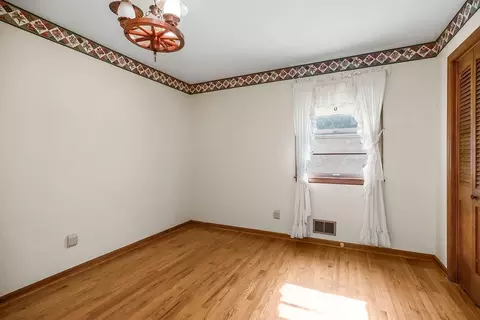 Bedroom - 1012 SE 2nd Ter, Lees Summit, MO 64063 photo 1 of 6