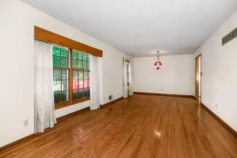 Living - 1012 SE 2nd Ter, Lees Summit, MO 64063 photo 1 of 7