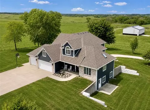 27570 State Hwy F, Maryville, MO 64468