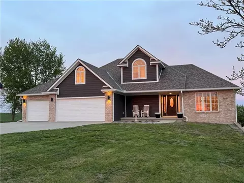 27570 State Hwy F, Maryville, MO 64468
