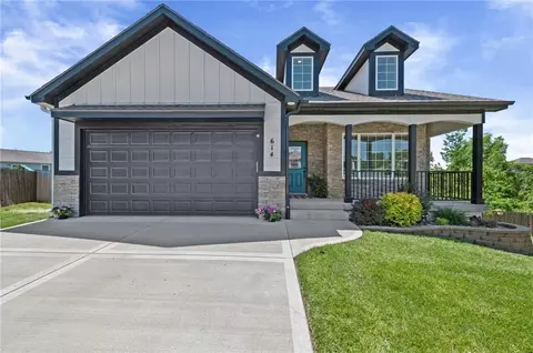 614 Caitlin Ct, Excelsior Springs, MO 64024