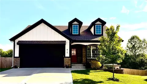 614 Caitlin Ct, Excelsior Springs, MO 64024
